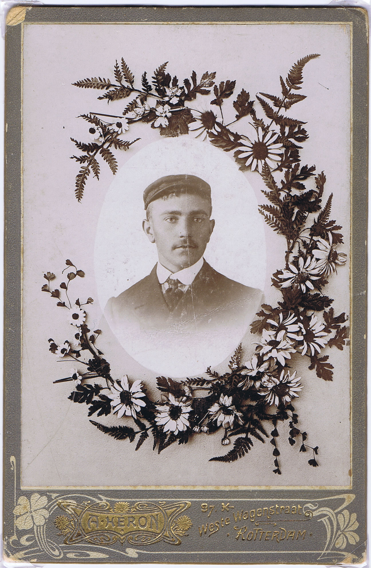 Klik voor foto in apart venster theodorusdewit1845.jpg